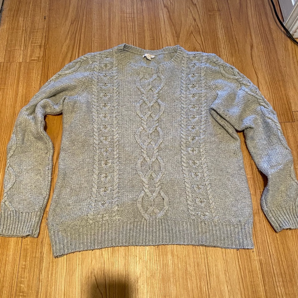 Gap gray sweater size large